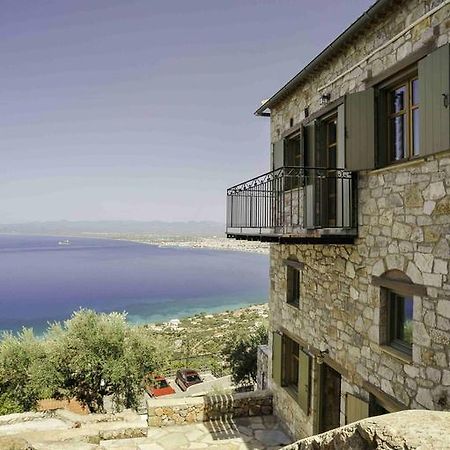Diotima Homes Каламата Экстерьер фото