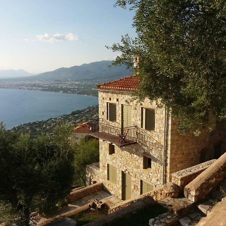 Diotima Homes Каламата Экстерьер фото