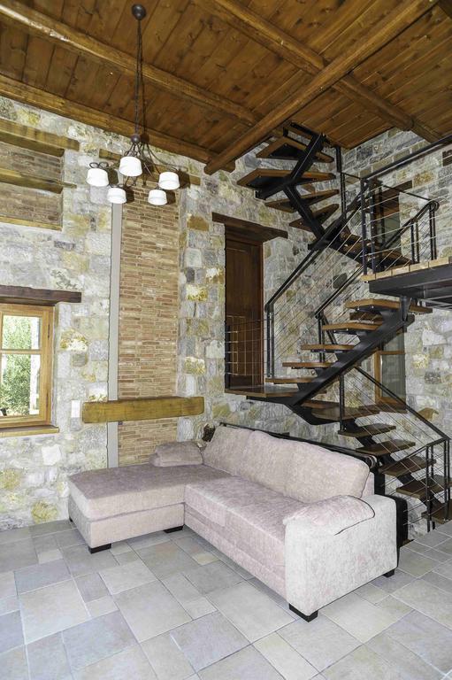Diotima Homes Каламата Номер фото